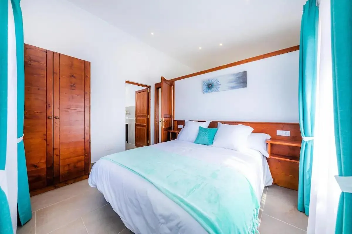 Farm stay S'Hort Can Capita Ariany